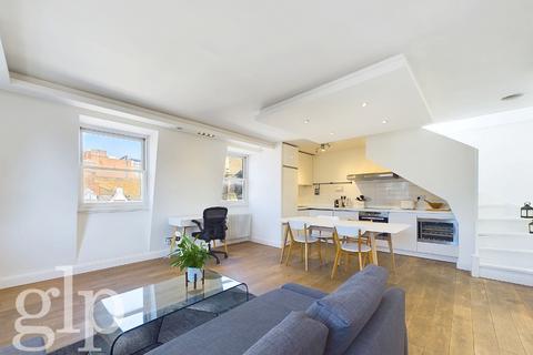 Flat 3, 3 Carlisle Street, London, W1D 3BH