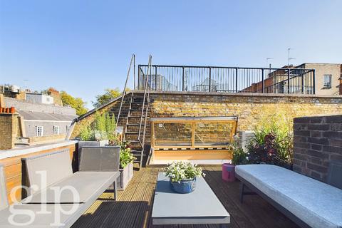 Flat 3, 3 Carlisle Street, London, W1D 3BH