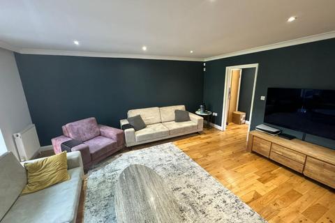 102 Maple Avenue, London, E4 8RR