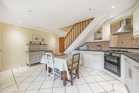 3 bedroom terraced house for sale, Shenden Close, Sevenoaks TN13