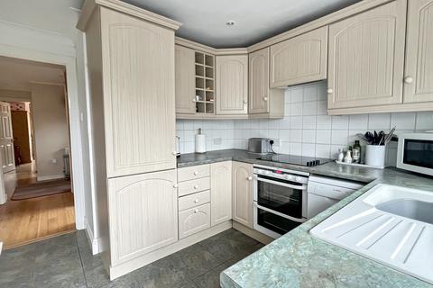 9 Elm Close, North Bradley, Trowbridge, BA14 0SF