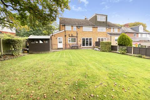 50 Hookstone Road, Harrogate, HG2 8BW