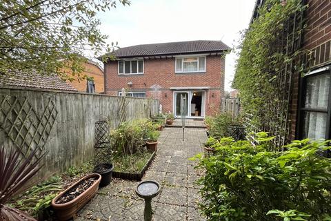 3 bedroom semi-detached house for sale, Lytchett Drive, Broadstone