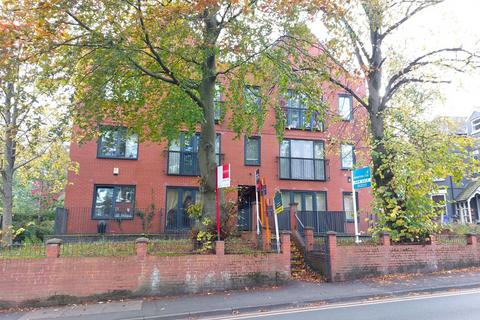 2 bedroom apartment for sale, Delaunays Road, Crumpsall, M8