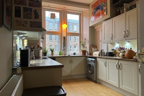 3 bedroom flat to rent, Dunearn St, Woodlands G4