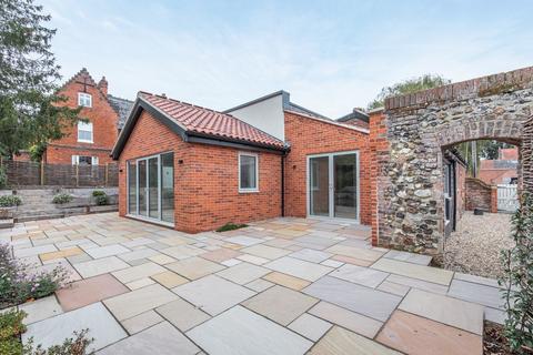 4 bedroom barn conversion for sale, Outstanding Quality and Close To The CIty