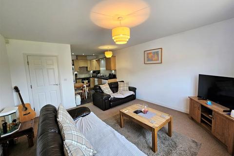 2 bedroom apartment for sale, Horsforde View, Leeds LS13