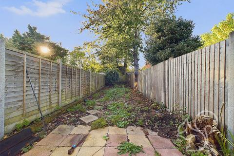 3 bedroom end of terrace house for sale, Granville Road, Colchester