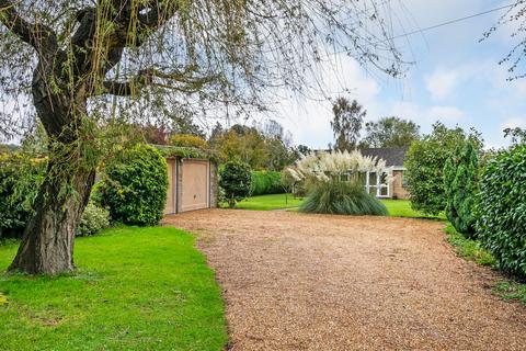 3 bedroom detached bungalow for sale, Main Road, Owslebury, Winchester, SO21