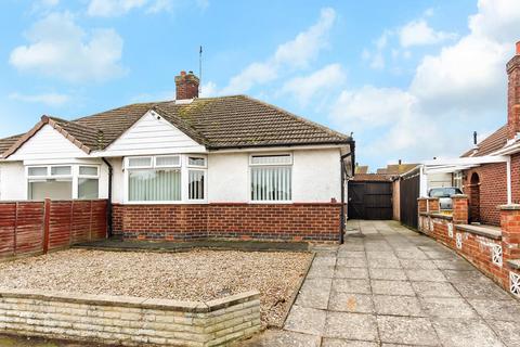 2 bedroom semi-detached bungalow for sale, Tennyson Road, Wellingborough NN8