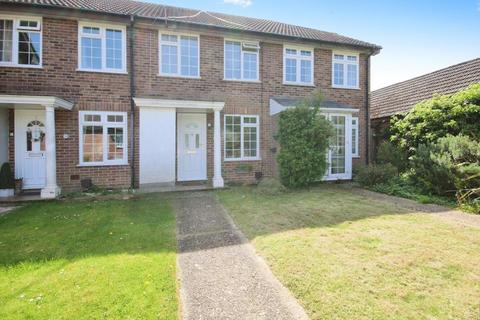 2 bedroom terraced house to rent, East Grinstead, West Sussex