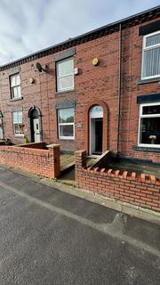 2 bedroom terraced house for sale, Oldham Road, Shaw