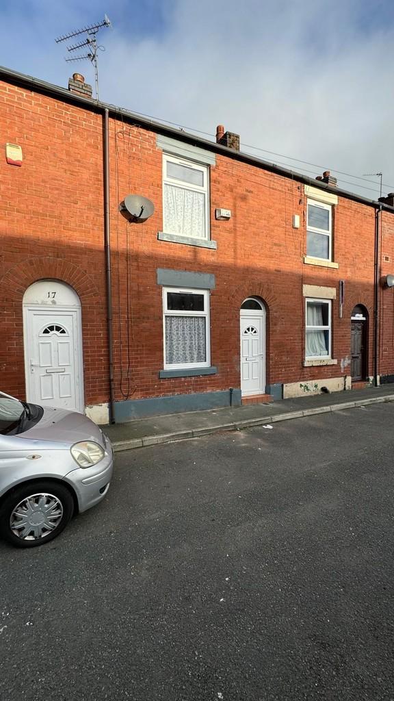 Jepheys Street, Rochdale 2 bed terraced house for sale £130,000