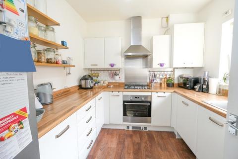 18 Stilwell Close, Orpington, BR5 3FA