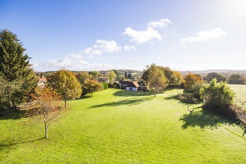 4 bedroom detached bungalow for sale, Wadhurst Road, Frant