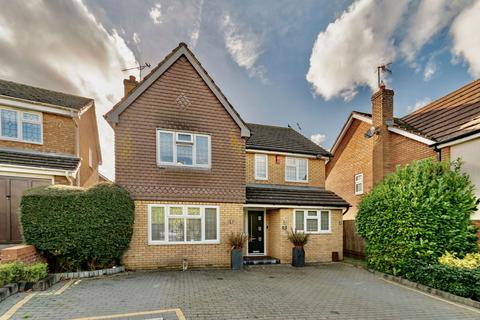 4 bedroom detached house for sale, Ribston Close, Radlett WD7