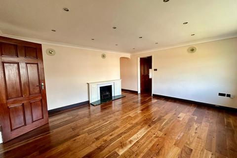 23 Brookside Crescent, Cuffley, Potters Bar, EN6 4QW