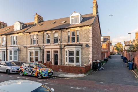 7 bedroom end of terrace house to rent, Queens Terrace, Jesmond, NE2