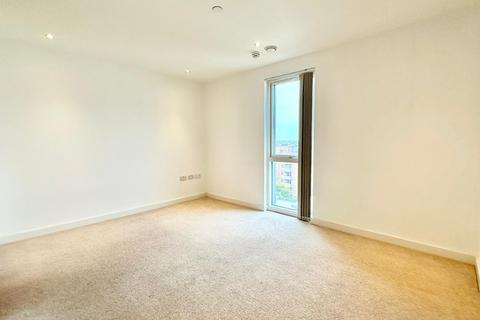 2 bedroom apartment for sale, Lexington Apartments, Railway Terrace, Slough SL2