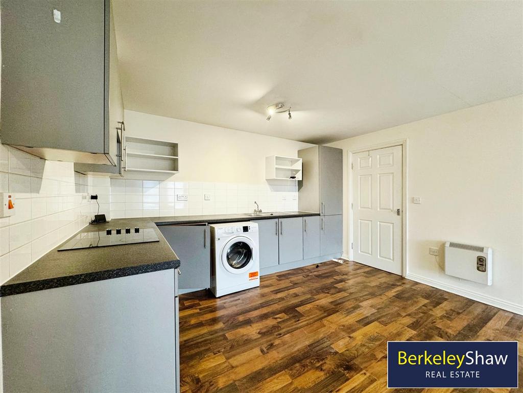 Kitchen (2)