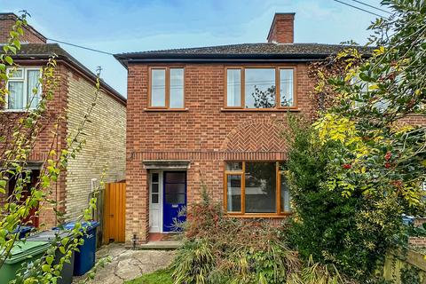 3 bedroom semi-detached house to rent, Water Street, Cambridge CB4