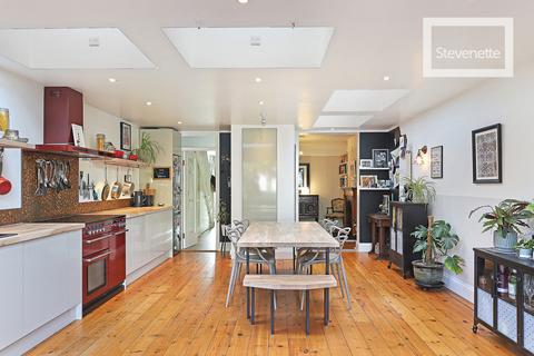 16 Chapel Road, Epping, CM16 5DS