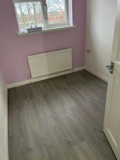 3 bedroom semi-detached house to rent, Farm Close, Darlington DL14