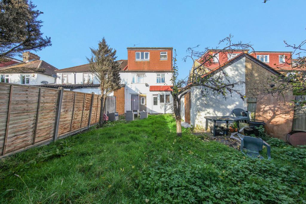 145 Fleetwood Road - 569 VMRDQdz E9 Igz2mdmv