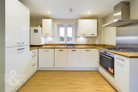 2 bedroom apartment for sale, Brian McCarter Gardens, Queens Hill, Norwich