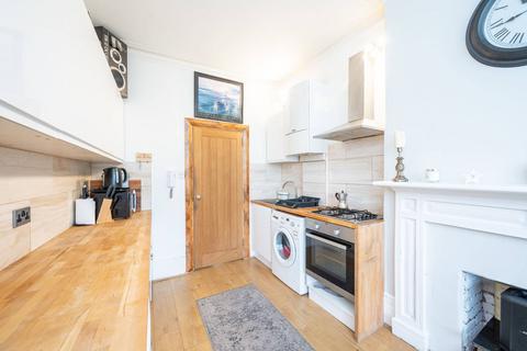 1 bedroom flat for sale, West End Lane, West Hampstead, London, NW6