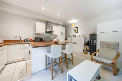 1 bedroom flat for sale, St Georges Grove, Earlsfield, London, SW17