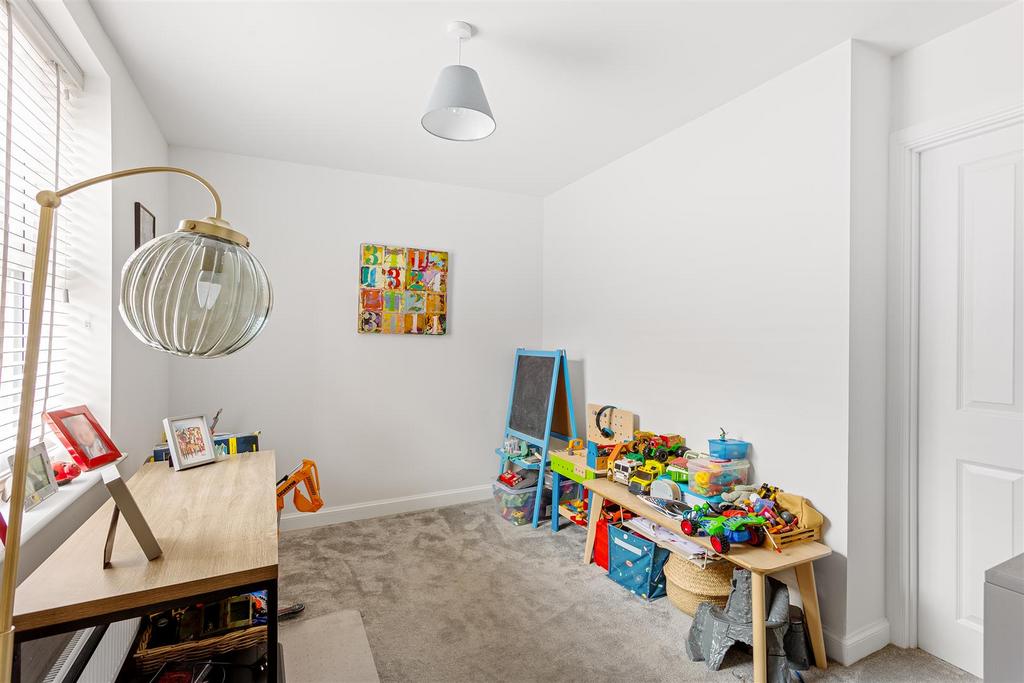 19 Dove Road-01[1].jpg