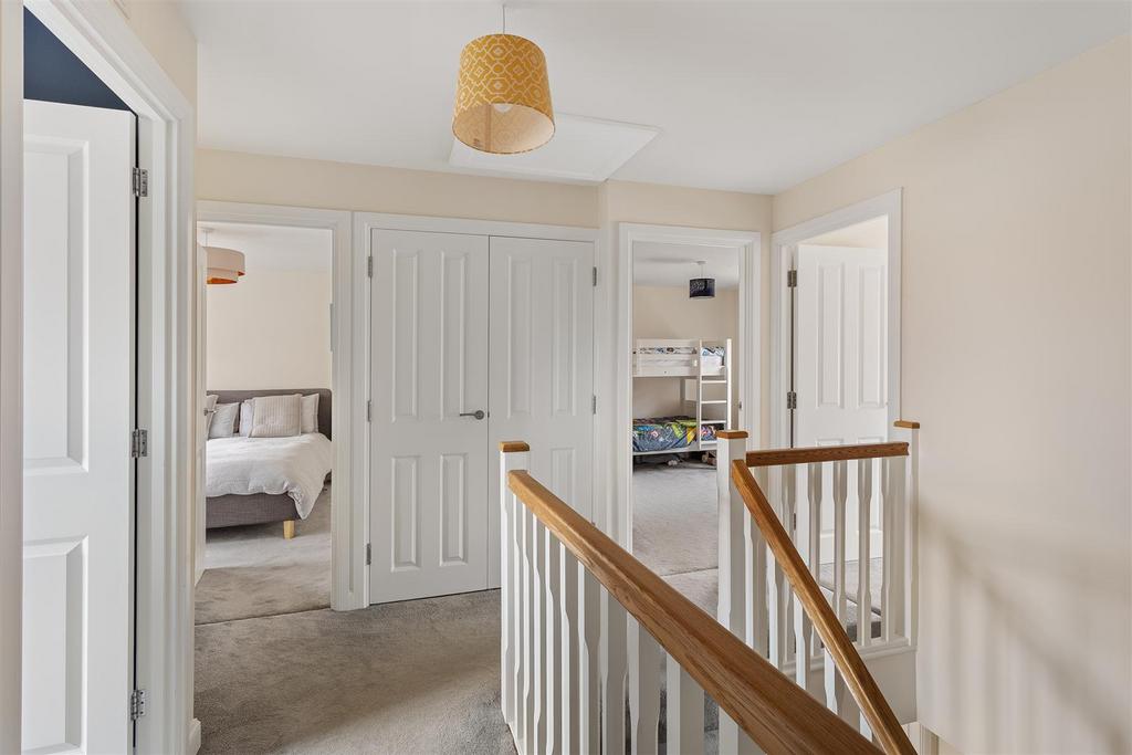 19 Dove Road-16[1].jpg