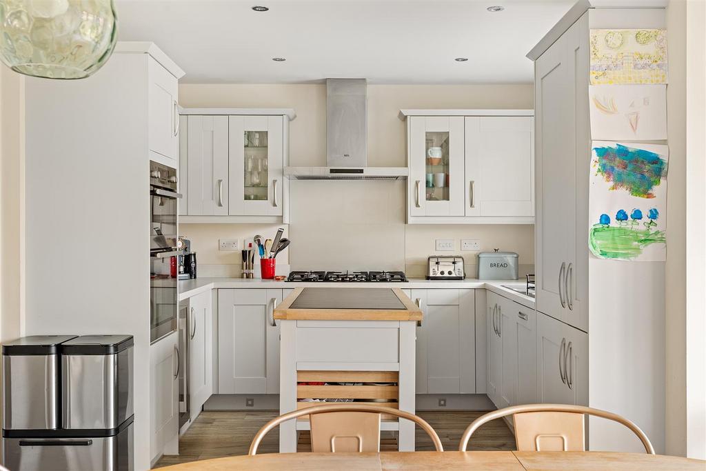 19 Dove Road-05[1].jpg