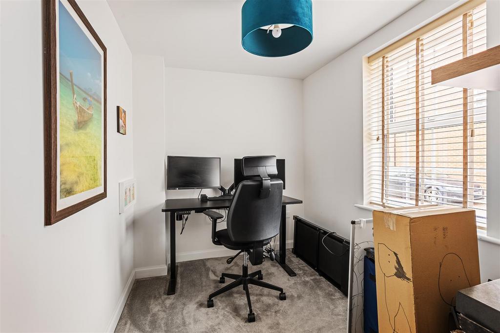 19 Dove Road-02[1].jpg