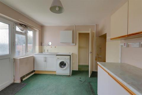 2 bedroom flat for sale, Kinnall Court, Upper Brighton Road, Worthing