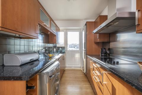 2 bedroom flat for sale, Garson House, Gloucester Terrace, Bayswater, London