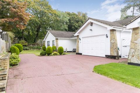 3 bedroom detached house for sale, St. Matthews Drive, Bromley, BR1 2LH