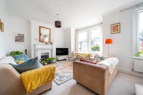 16a Westfield Road, London, W13 9JR