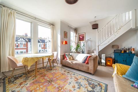 16a Westfield Road, London, W13 9JR