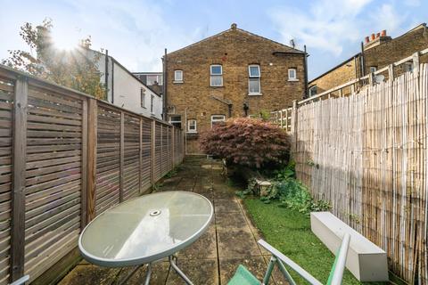 16a Westfield Road, London, W13 9JR