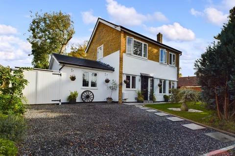 4 bedroom detached house for sale, Wick Village, Bournemouth, BH6