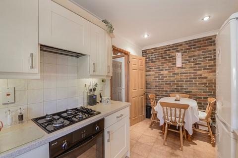 2 bedroom terraced house for sale, Commercial Road, Tonbridge, TN9
