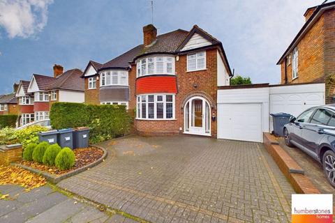 3 bedroom semi-detached house for sale, Beverley Court Road, Quinton