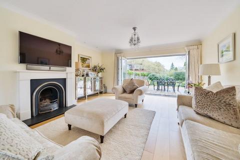 4 bedroom detached house for sale, Plaistow Road, Ifold