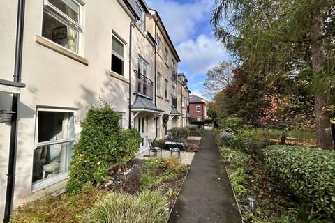 1 bedroom retirement property for sale, Riverside Court, Abergavenny