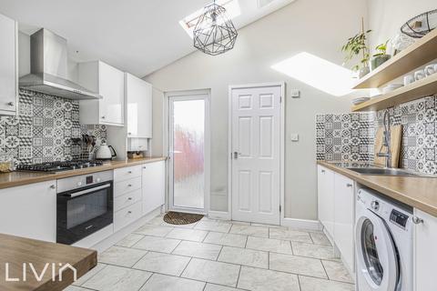 18 Warren Road, Croydon, CR0 6PE