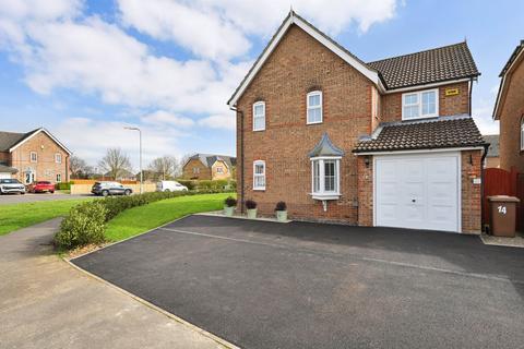 4 bedroom detached house for sale, Clarke Crescent, Ashford TN24