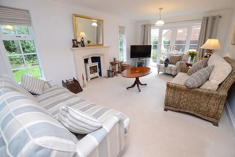 6 bedroom detached house for sale, 6 Lansdown Way, Woodhall Spa