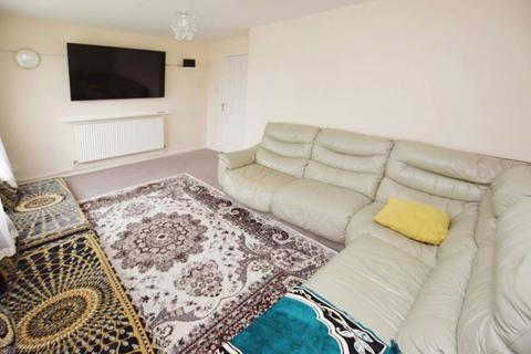 34a Lancelot Road, Exeter, EX4 9DA